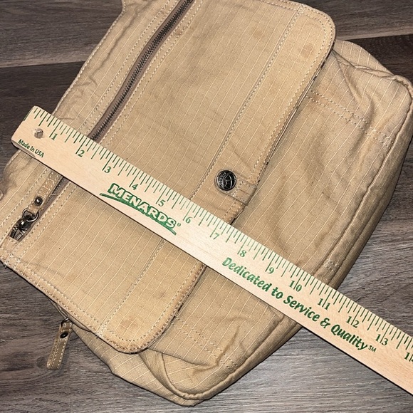 Fossil world traveler / messenger bag - unisex - comes luggage tag - preowned - Picture 6 of 13